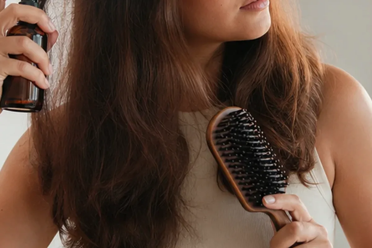 Hochwertige Beauty-Inszenierung zu Auswahlkriterien für Glätteisen für feines Haar