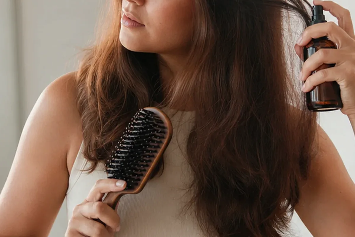 Redaktionelle Detailaufnahme zur Orientierung bei Mildes Shampoo für trockenes Haar