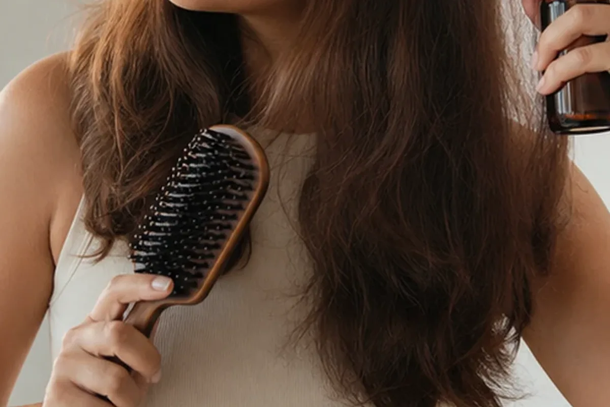Authentische Beauty-Routine passend zum Thema LED-Gesichtsmaske für empfindliche Haut