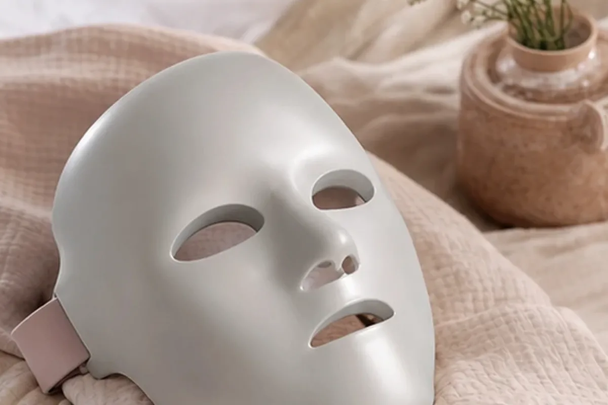 Hochwertige Beauty-Inszenierung zu Auswahlkriterien für Porenreiniger bei kleinem Budget