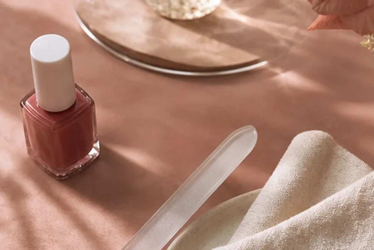 Hochwertige Beauty-Inszenierung zu Auswahlkriterien für Make-up-Pinsel für empfindliche Haut