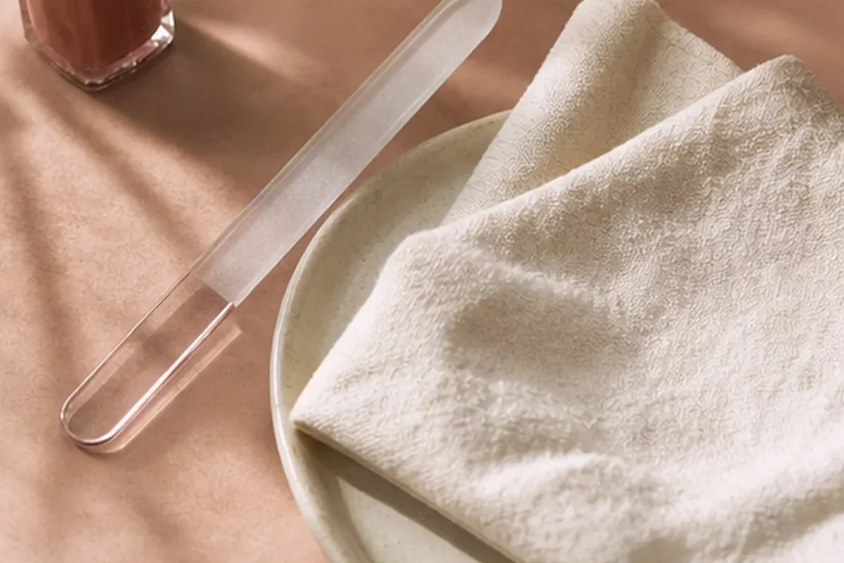 Hochwertige Beauty-Inszenierung zu Auswahlkriterien für Make-up-Pinsel für einen natürlichen Look