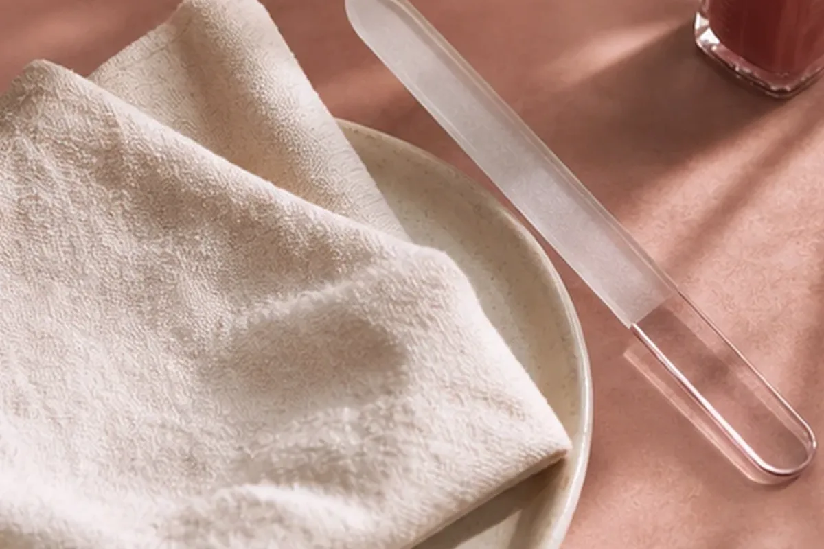 Hochwertige Beauty-Inszenierung zu Auswahlkriterien für Bronzer für einen natürlichen Look