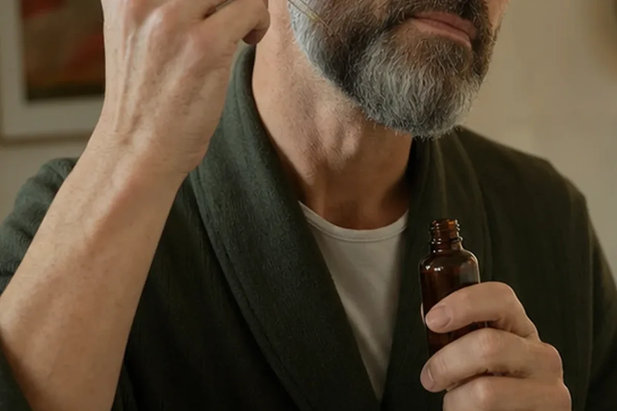 Authentische Beauty-Routine passend zum Thema Kopfhautpflege für trockene Haut