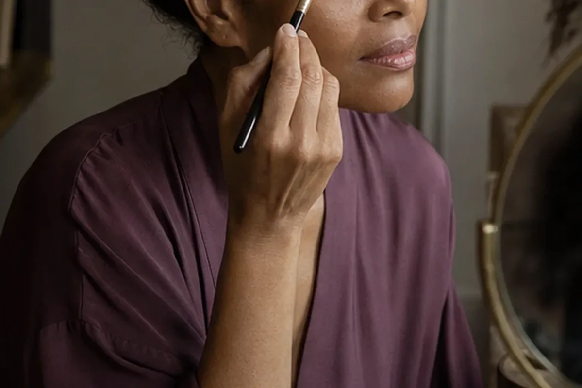 Redaktioneller Beauty-Moment zur Ausgangslage bei Primer bei großen Poren