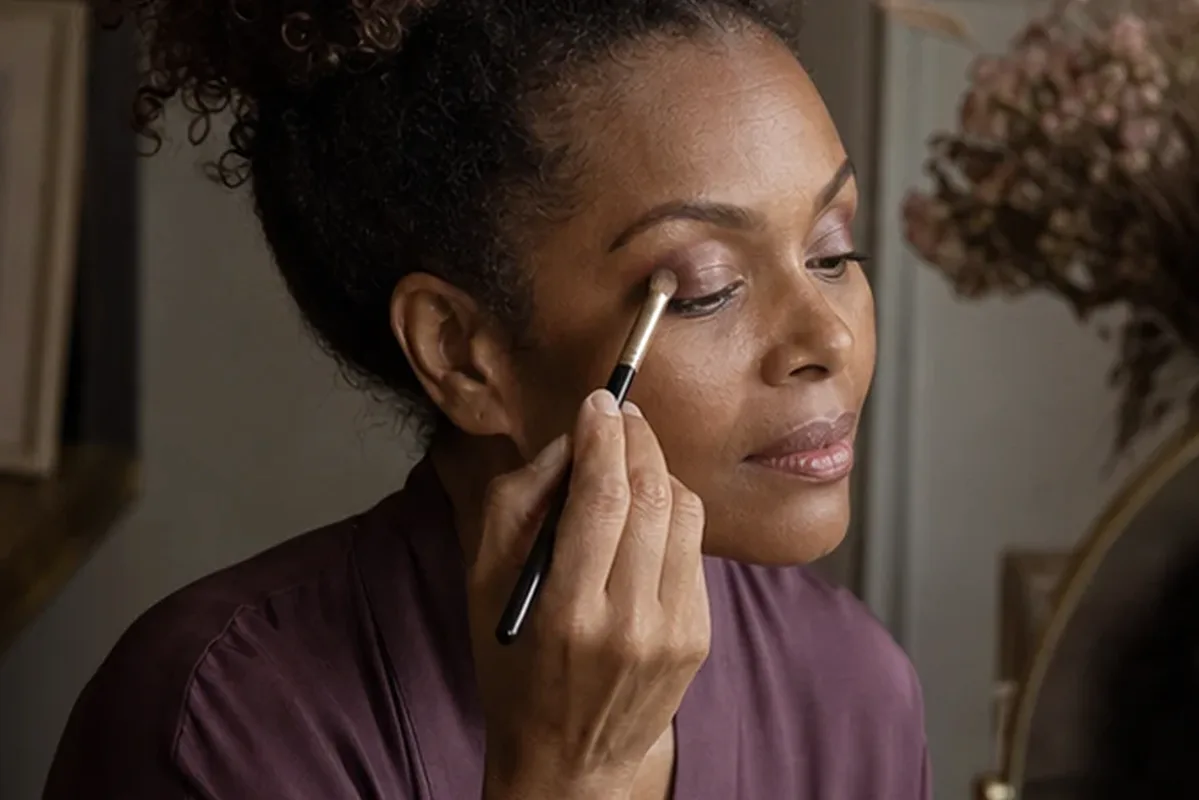Redaktioneller Beauty-Moment zur Ausgangslage bei Foundation für reife Haut