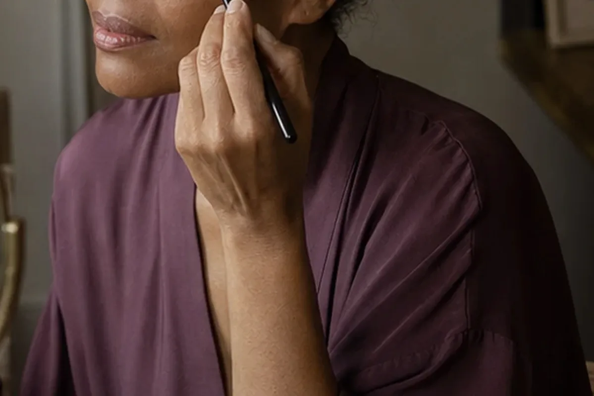 Redaktioneller Beauty-Moment zur Ausgangslage bei Puder für reife Haut