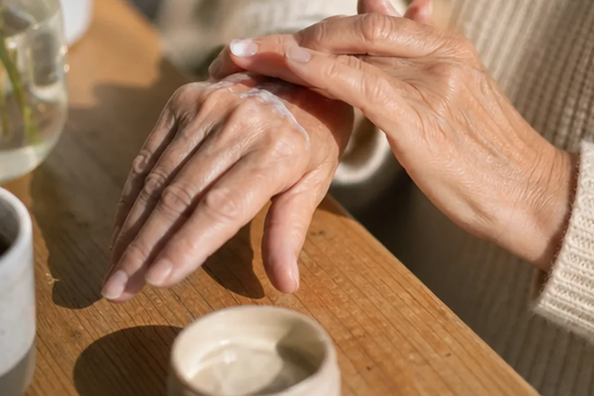 Redaktionelle Detailaufnahme zur Orientierung bei Body Butter für trockene Haut