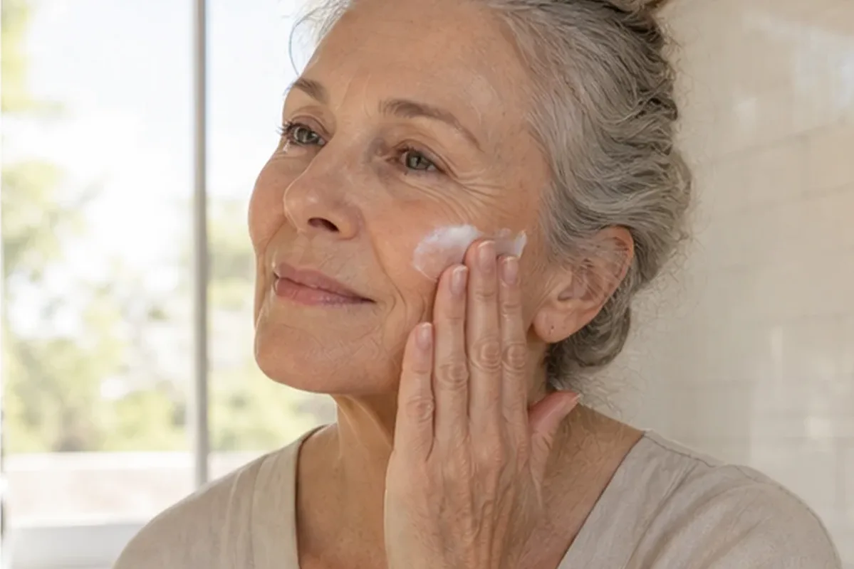 Redaktioneller Beauty-Moment zur Ausgangslage bei Chemisches Peeling für Mischhaut