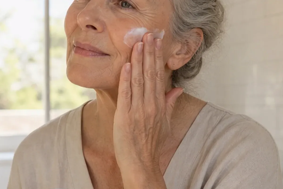 Hochwertige Beauty-Inszenierung zu Auswahlkriterien für Augenpflege für empfindliche Haut