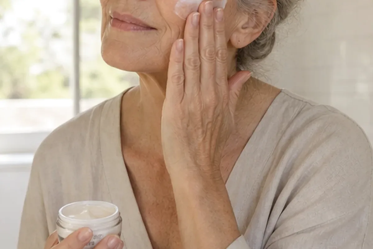 Authentische Beauty-Routine passend zum Thema Anti-Aging-Routine für Mischhaut