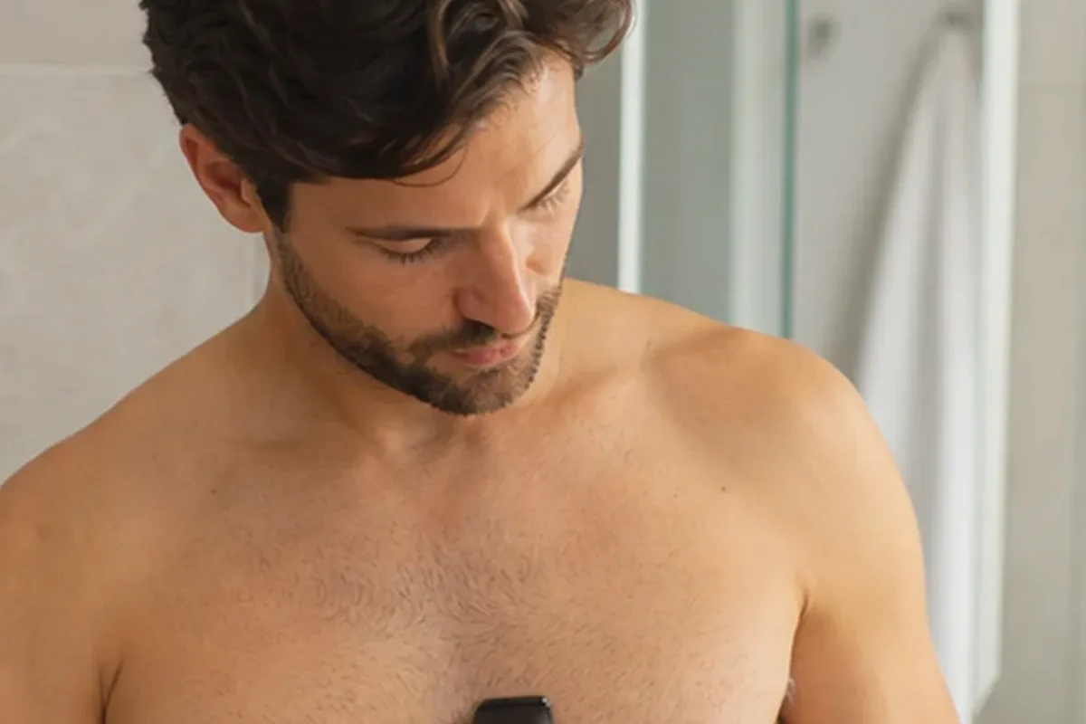 Authentische Beauty-Routine passend zum Thema Bikinizonen-Trimmer für eine schnelle Anwendung