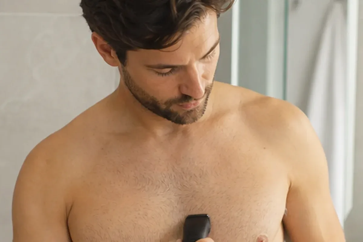 Hochwertige Beauty-Inszenierung zu Auswahlkriterien für Bikinizonen-Trimmer für die Bikinizone