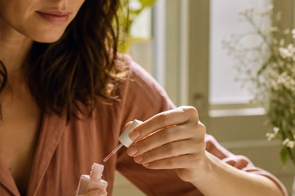 Hochwertige Beauty-Inszenierung zu Auswahlkriterien für Foundation für empfindliche Haut