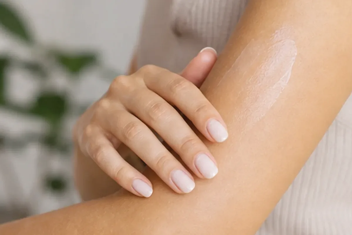 Redaktioneller Beauty-Moment zur Ausgangslage bei Body-Trimmer für feine Haare