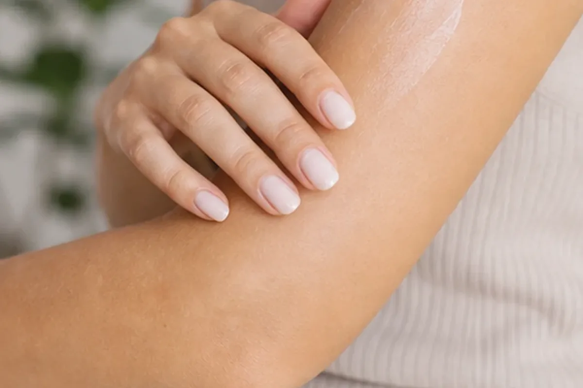 Authentische Beauty-Routine passend zum Thema Body-Trimmer für feine Haare