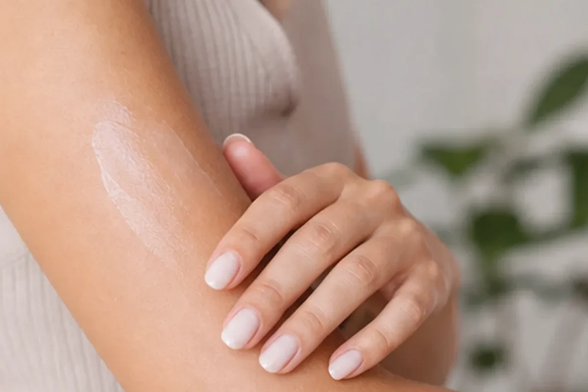 Authentische Beauty-Routine passend zum Thema Rasieröl für dunkle Haare