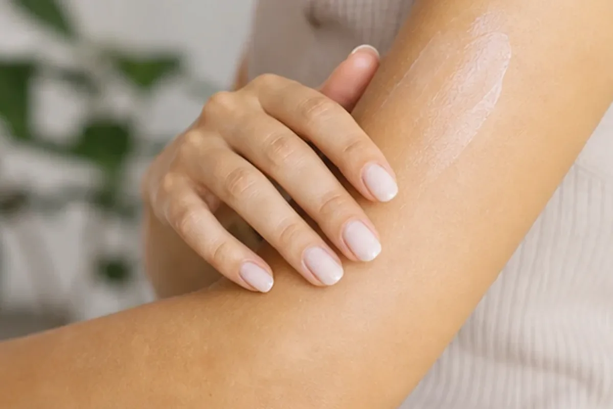 Hochwertige Beauty-Inszenierung zu Auswahlkriterien für IPL-Gerät für dunkle Haare