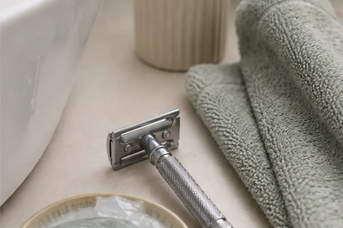 Hochwertige Beauty-Inszenierung zu Auswahlkriterien für Rasierhobel für eine schnelle Anwendung