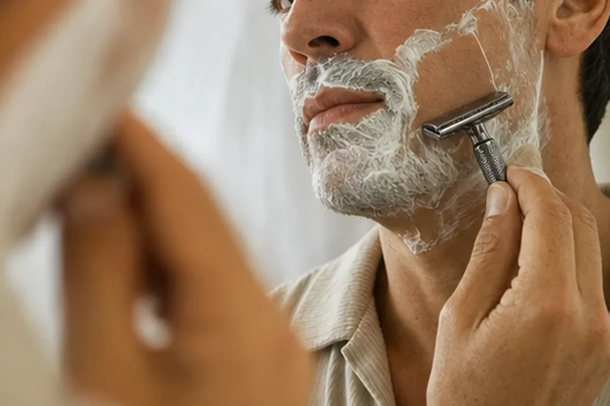 Redaktioneller Beauty-Moment zur Ausgangslage bei IPL richtig anwenden