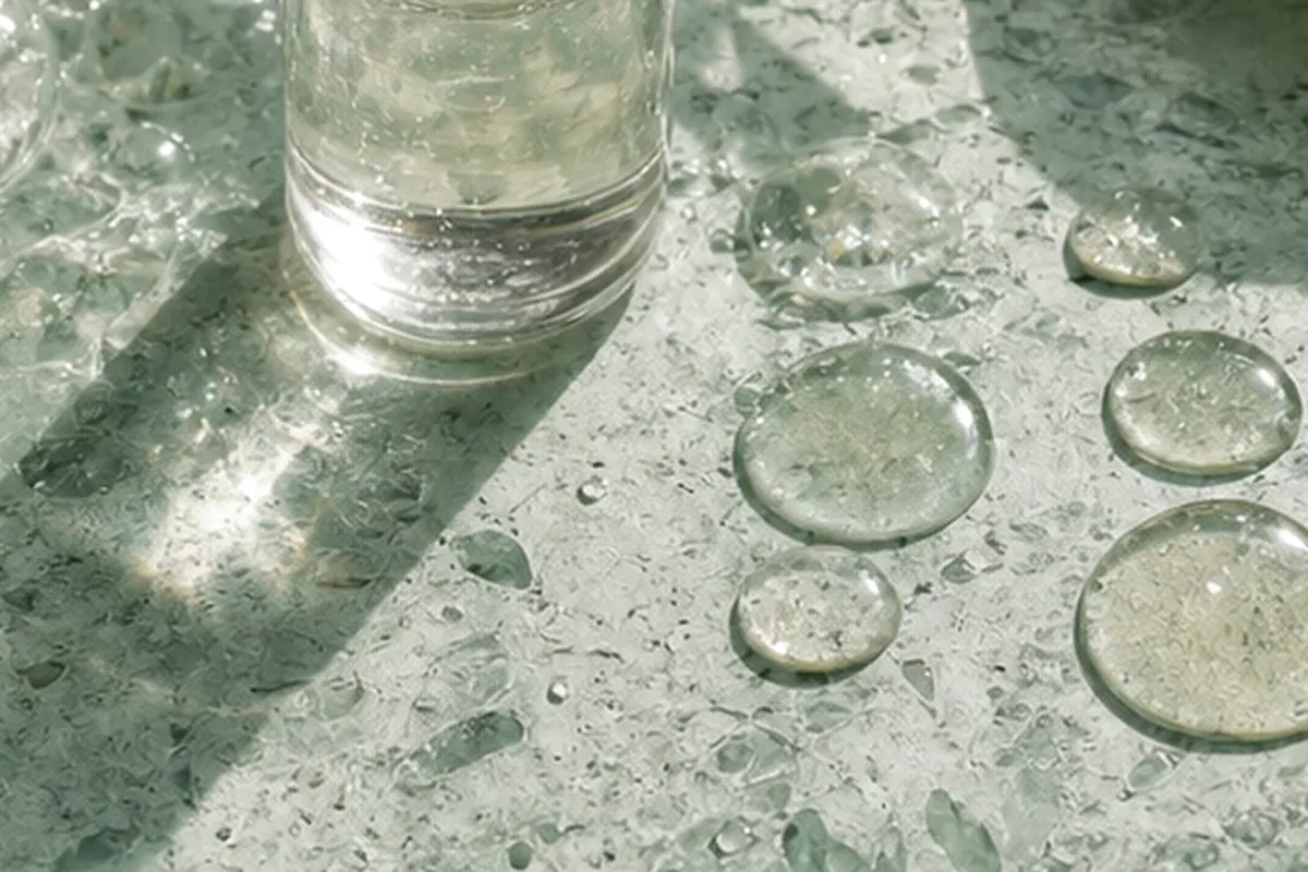 Hochwertige Beauty-Inszenierung zu Auswahlkriterien für Zitrischer Duft bei warmem Wetter