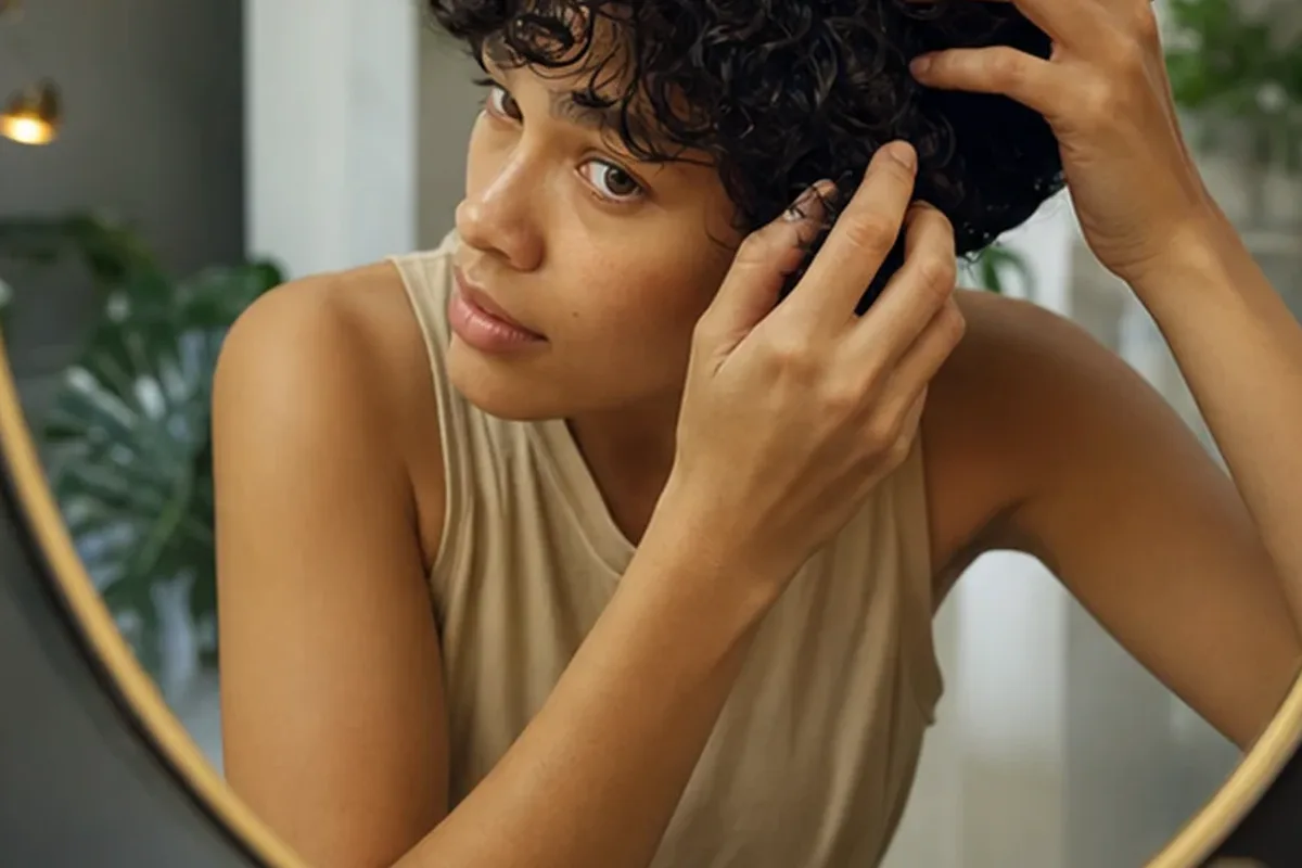 Hochwertige Beauty-Inszenierung zu Auswahlkriterien für Conditioner für feines Haar