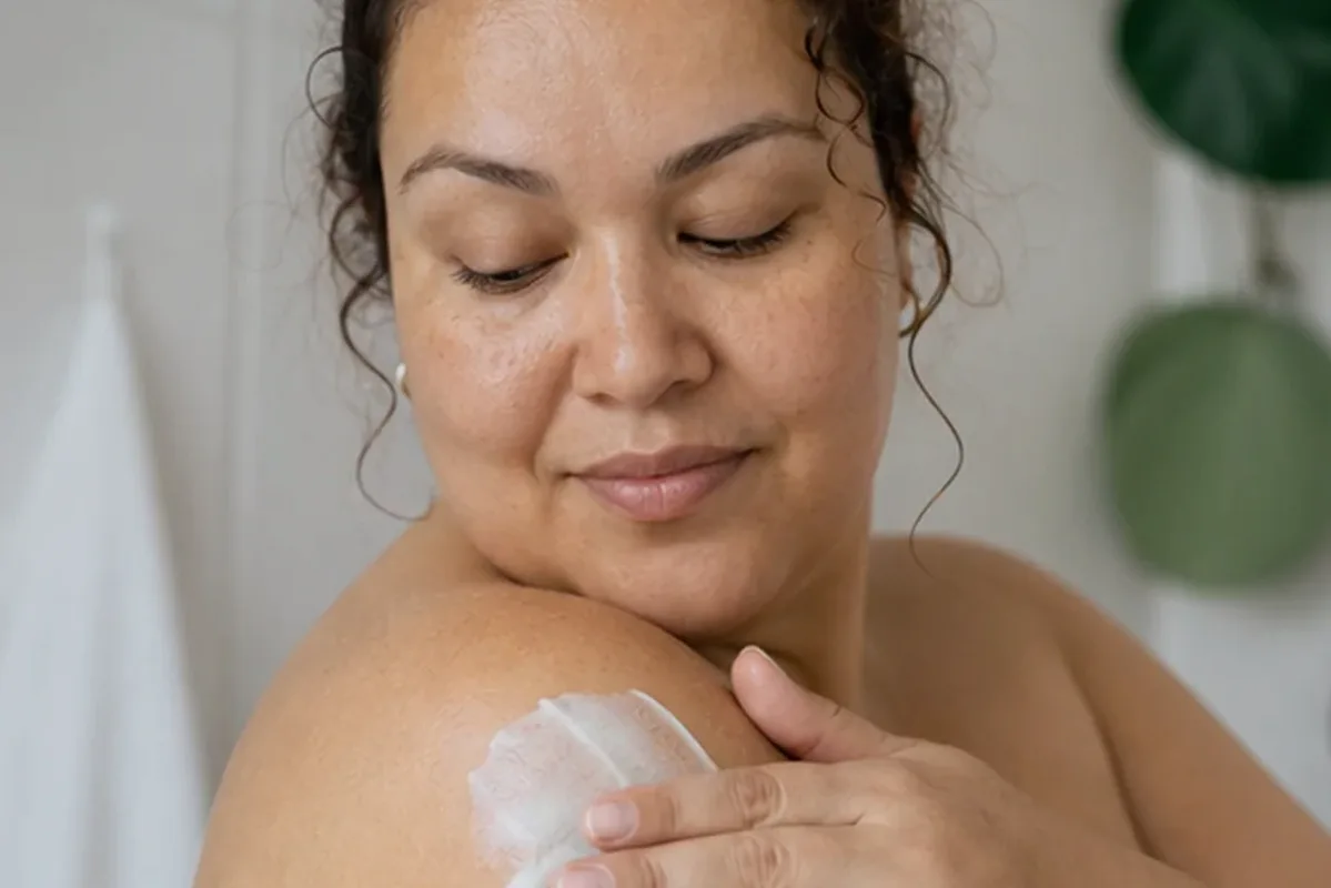 Authentische Beauty-Routine passend zum Thema Fußcreme für raue Haut