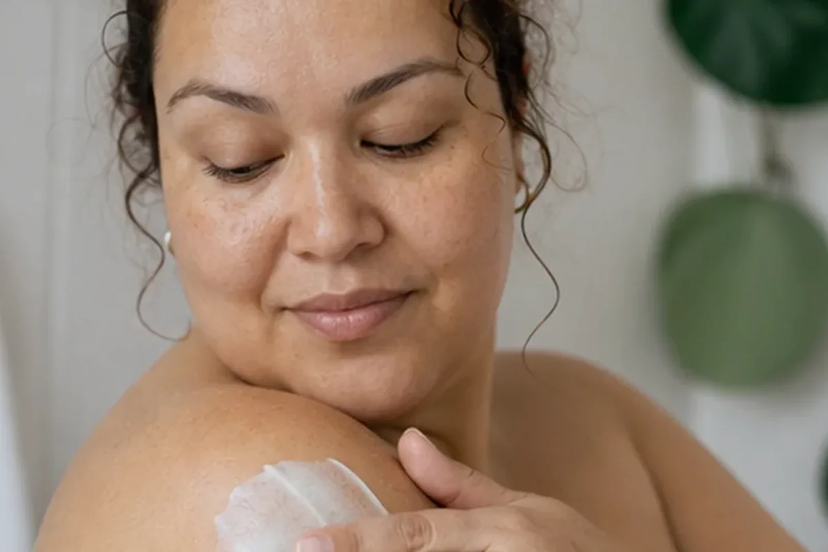 Redaktioneller Beauty-Moment zur Ausgangslage bei Rasieröl bei Rasurbrand