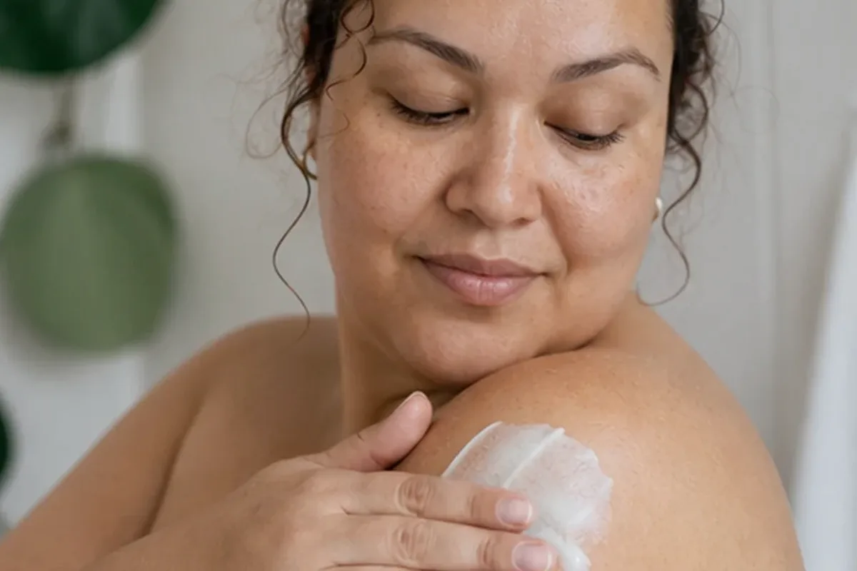 Authentische Beauty-Routine passend zum Thema Deodorant bei starkem Schwitzen