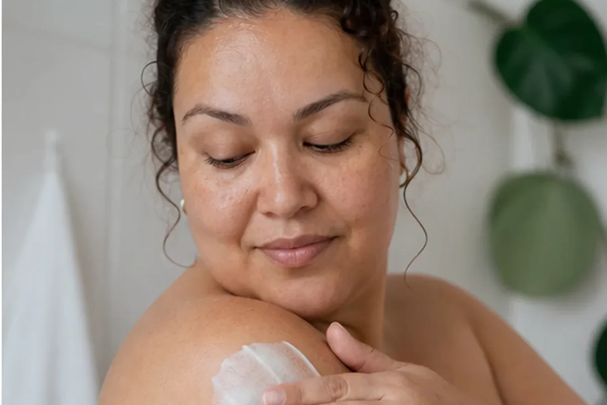 Hochwertige Beauty-Inszenierung zu Auswahlkriterien für Rasiergel für feine Haare