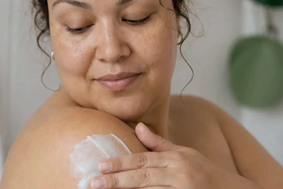 Redaktionelle Detailaufnahme zur Orientierung bei After-Shave-Pflege für feine Haare
