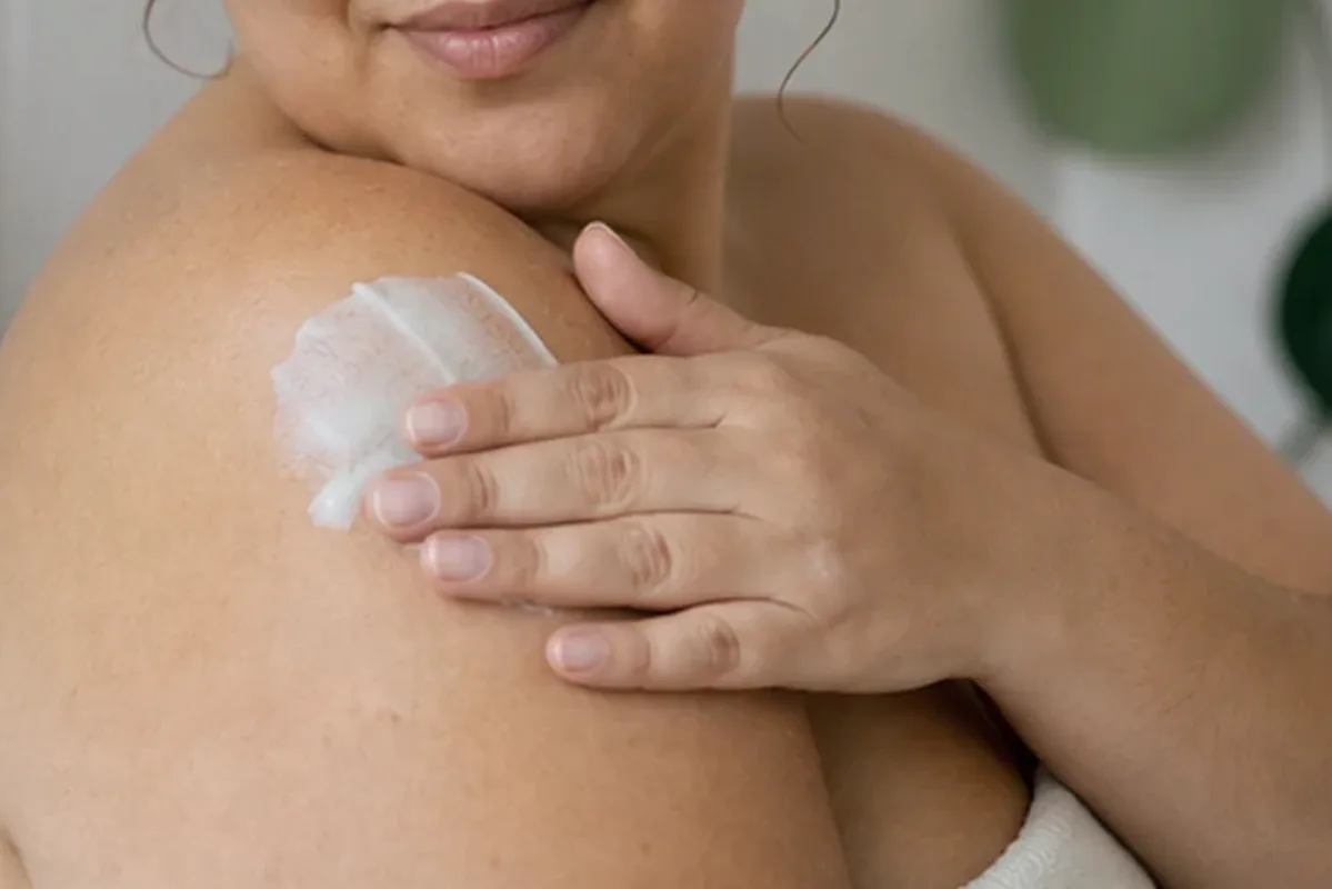 Authentische Beauty-Routine passend zum Thema Body-Trimmer für feine Haare
