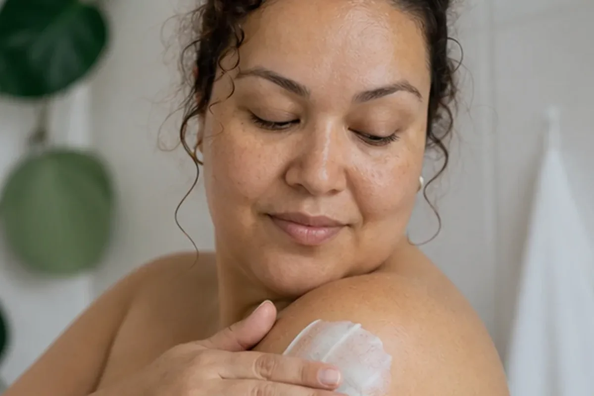 Authentische Beauty-Routine passend zum Thema Duschgel bei Keratosis pilaris