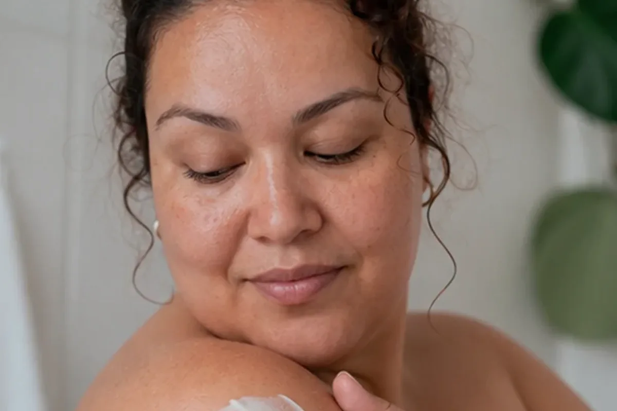 Authentische Beauty-Routine passend zum Thema Fußcreme für empfindliche Haut