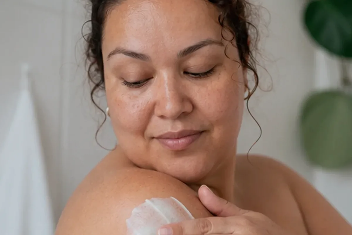 Authentische Beauty-Routine passend zum Thema Rasierhobel für feine Haare