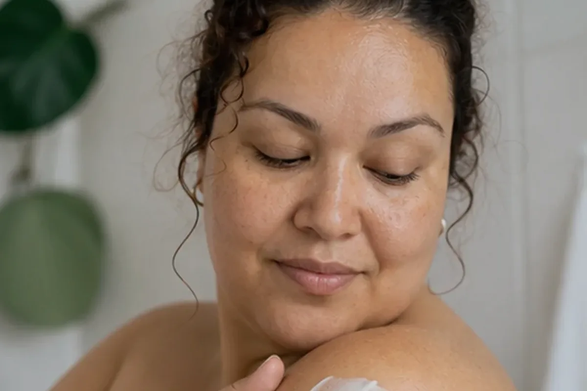Redaktioneller Beauty-Moment zur Ausgangslage bei Hornhautpflege für raue Haut