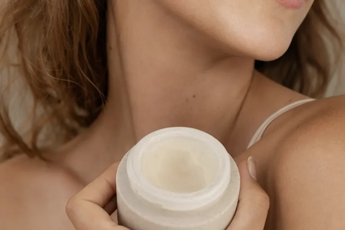 Hochwertige Beauty-Inszenierung zu Auswahlkriterien für After Shave für empfindliche Haut