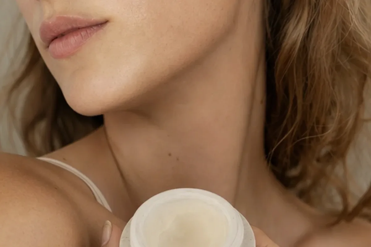 Hochwertige Beauty-Inszenierung zu Auswahlkriterien für Barttrimmer für einen dichten Bart