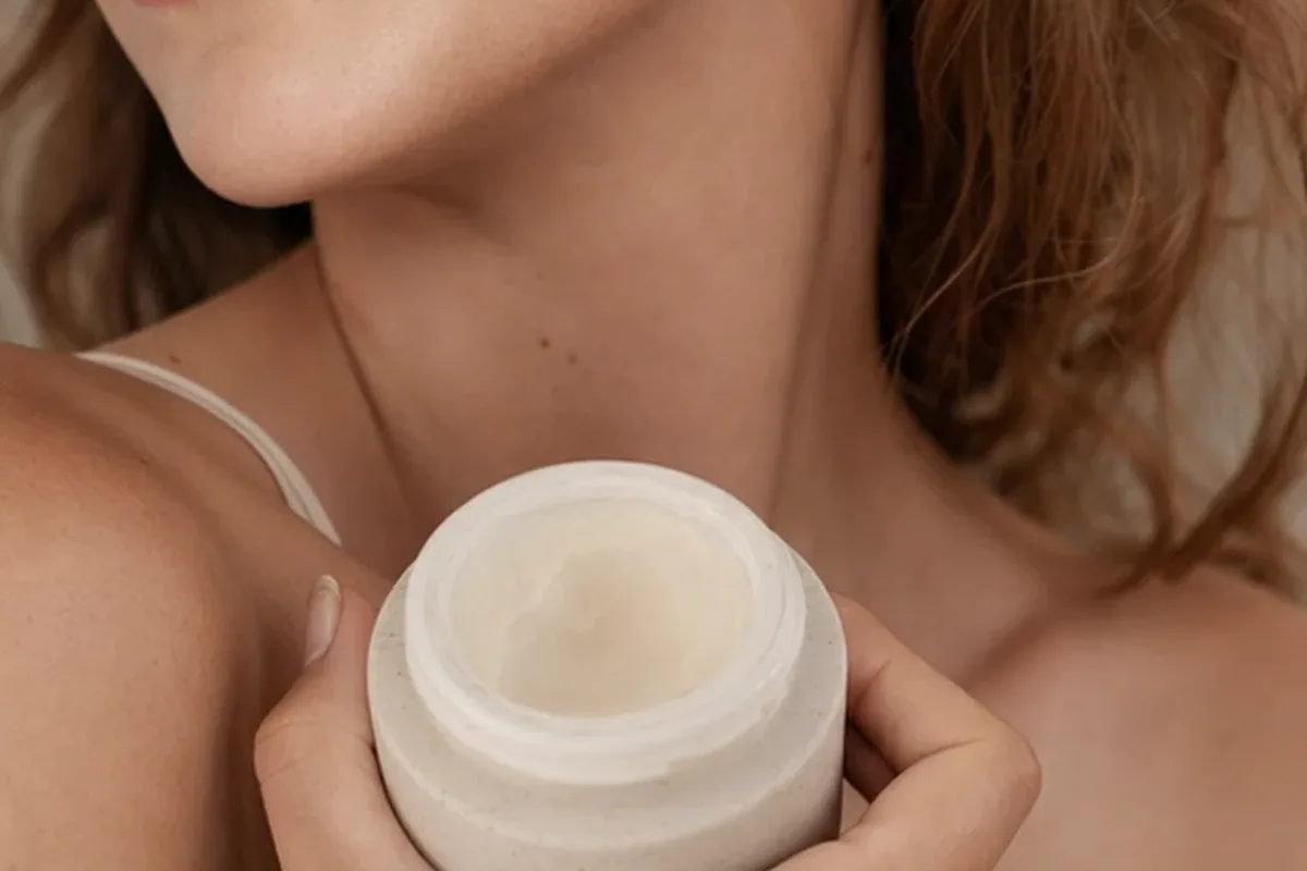 Hochwertige Beauty-Inszenierung zu Auswahlkriterien für Bartbalsam für einen lückenhaften Bart
