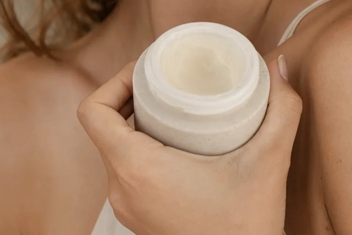 Hochwertige Beauty-Inszenierung zu Auswahlkriterien für Männer-Shampoo für Pflege-Einsteiger