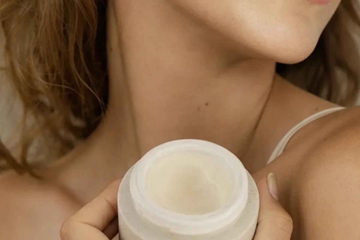 Hochwertige Beauty-Inszenierung zu Auswahlkriterien für Bartbalsam für einen dichten Bart