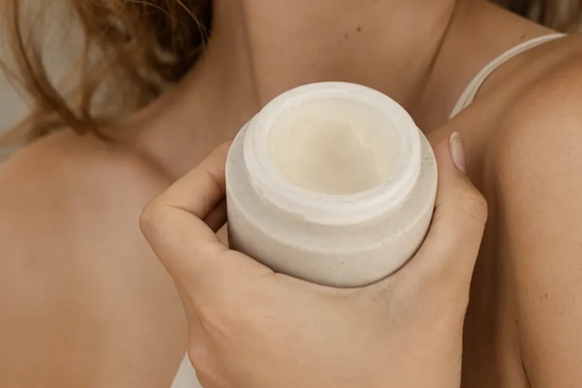 Hochwertige Beauty-Inszenierung zu Auswahlkriterien für Beauty-Wirkstoffe