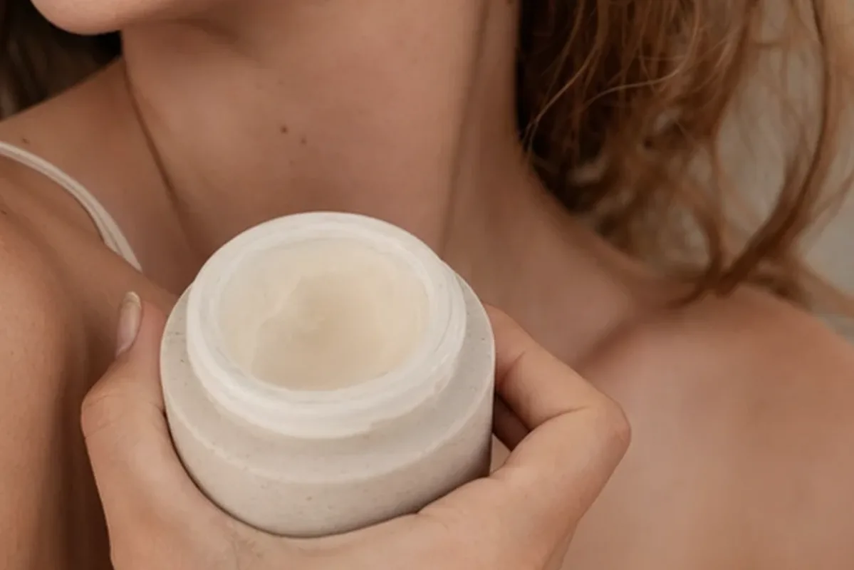 Redaktionelle Detailaufnahme zur Orientierung bei Chemisches Peeling bei Pigmentflecken