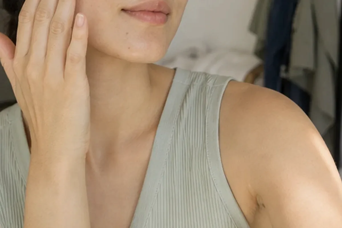 Redaktioneller Beauty-Moment zur Ausgangslage bei Lockenstab bei kleinem Budget